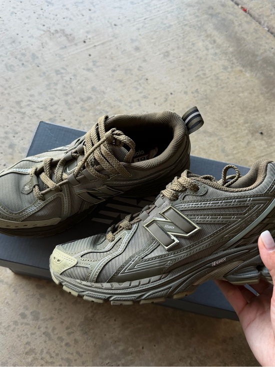 New Balance Other - New Balance 1906R